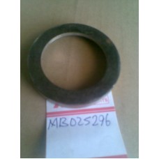 MB025296 MITSUBISHI CANTER SPACER